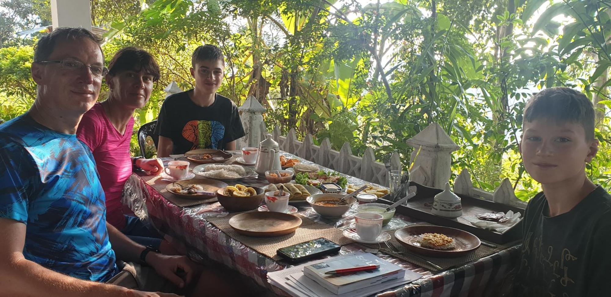 Himansa Homestay Ella Esterno foto